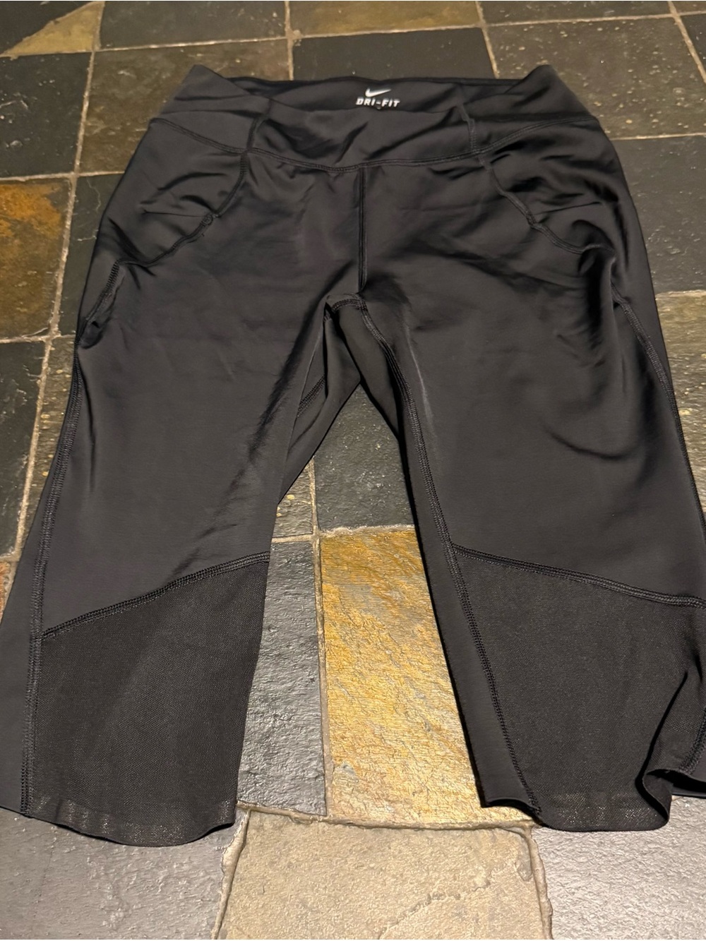 Nike Black Dri-FIT Capri Leggings for Girls